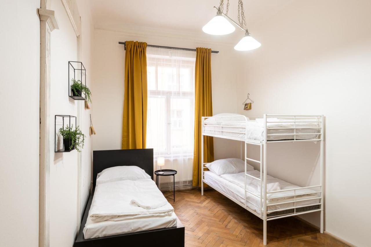 Gorazdova Apartments Prague Exterior photo